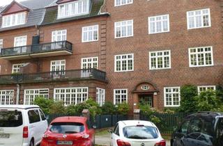 Wohnung mieten in Rosenhagenstraße, 22607 Groß Flottbek, Zum Juni 26 sanierte (neue Fenster und Bäder) 4,5-Zimmer Erdgeschoss-Wohnung mit großer Südterrasse