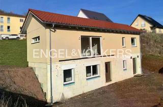 Haus kaufen in Auf Der Au 15, 56379 Geilnau, Neubau: KFW-Effizienzhaus-55 - Tiny-Haus in naturnaher Wohnlage!