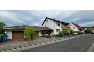 Haus kaufen in 66851 Queidersbach, Zweifamilienhaus mit Doppelgarage auf Eigentumsgrundstück in Queidersbach