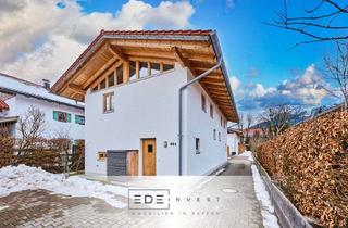 Haus kaufen in 83661 Lenggries, Neuwertige Architekten-Haushälfte im Grünen - Über 117 Qm Wohn-Nutzfläche