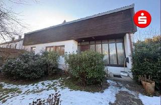 Haus kaufen in 90518 Altdorf, Großes freistehendes 1- bis 2-Familienhaus in Altdorf mit Garten und Garage