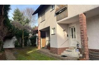 Einfamilienhaus kaufen in 76316 Malsch, Geräumiges Einfamilienhaus mit Ausbaupotenzial und Nebengebäuden in ruhiger Lage von Malsch