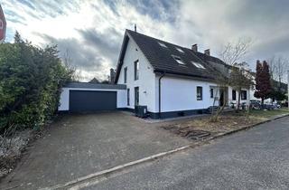 Doppelhaushälfte kaufen in Krisingerstraße, 41539 Dormagen, Geräumige Doppelhaushälfte in Dormagen
