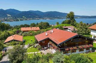 Bauernhaus kaufen in 83684 Tegernsee, DENKMALGESCHÜTZTES BAUERNHAUS IN BEEINDRUCKENDER LAGE, TEGERNSEE