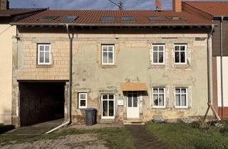 Haus kaufen in 66802 Überherrn, Attraktives Dreifamilienhaus in zentraler Lage von Überherrn-Berus!