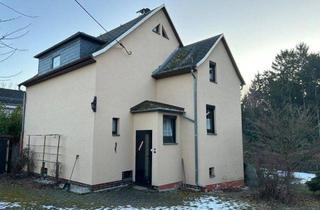 Einfamilienhaus kaufen in Waldstraße 122, 09244 Lichtenau, Provisionsfrei! Kompaktes Einfamilienhaus in beliebter Wohngegend!