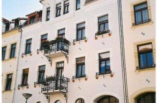 Wohnung mieten in Fiedlerstr. 30, 08527 Plauen, Fiedlerstr. 30, Wohnung 4 ~~~ 2 Balkone, Bad mit Wanne, Abstellraum im Treppenhaus, Keller