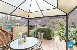 Reihenhaus kaufen in 24146 Kiel, Reihenhaus mit Anbau und Dachterrasse in ruhiger Lage!