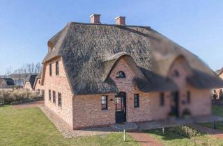Doppelhaushälfte kaufen in 24376 Kappeln, Reetdach-Highlight am Schleiufer: Charme trifft Luxus