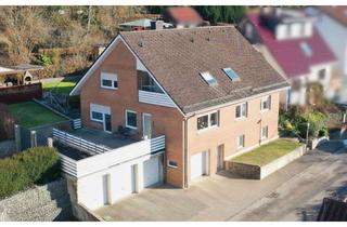 Haus kaufen in 32805 Horn-Bad Meinberg, Großzügiges 2-Familienhaus in Hanglage mit Dachterrasse, Loggia und 4 Garagen