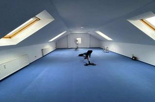 Büro zu mieten in Gottlieb-Daimler-Straße 60, 72250 Freudenstadt, Ca. 200 m² helle Büro-/Praxisfläche mit Loft-Charakter: sofort verfügbar in Freudenstadt