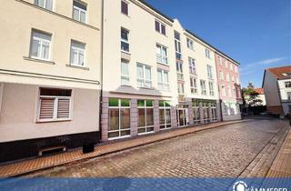 Wohnung kaufen in 19053 Feldstadt, Bezugsfrei! 3-Raum-Wohnung in Citylage zu verkaufen