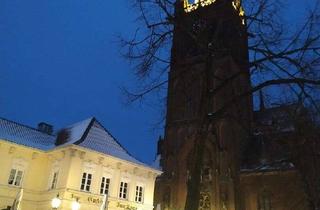 Wohnung mieten in 47839 Hüls, Attraktive Belle-Etage-Wohnung mit 5 qm Süd-Balkon, Einbau-Küche, Parkett, Gartenblick