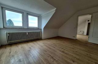 Wohnung mieten in Wahnenkamp 1b, 42697 Ohligs-Aufderhöhe, Attraktive 3-Zimmer-Dachgeschoss-Wohnung in Solingen-Ohligs | 90 m²