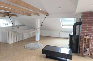 Wohnung mieten in Fuchsbau 11, 10318 Karlshorst, Charmante Dachgeschosswohnung mit Charakter in Berlin Karlshorst (Lichtenberg)