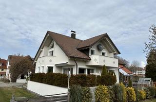 Villa kaufen in 88410 Bad Wurzach, Landhausvilla flare mit Fernsicht, Einliegerwohnung und Energie­effizienz­klasse A +