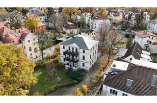 Villa kaufen in 01309 Blasewitz, Zeitlose Eleganz in Blasewitz – stilvoll sanierte Parkvilla mit Gartenterrasse, Balkonen am Waldpark