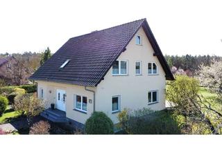 Haus kaufen in 16818 Storbeck-Frankendorf, Viel Platz für große Pläne: Wohnhaus mit 8 Zimmern und Keller auf großem Grundstück in Frankendorf