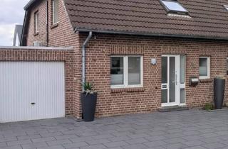 Doppelhaushälfte kaufen in 47559 Kranenburg, Einziehen & wohlfühlen:5-Zimmer-Doppelhaushälfte + Pool in ruhiger Wohnlage in Kranenburg- Nütterden