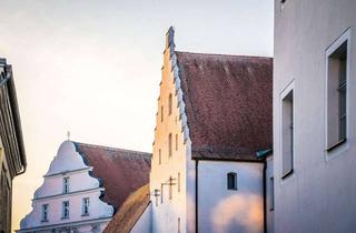 Mehrfamilienhaus kaufen in 94315 Straubing, Mehrfamilienhaus (renovierungsbedürftig) in der Straubinger Altstadt ! Mit Erweiterungspotential !