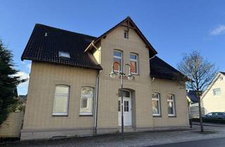 Mehrfamilienhaus kaufen in 32289 Rödinghausen, Interessantes 4-Familienhaus mit handwerklichem Potenzial in Rödinghausen