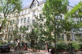 Wohnung kaufen in Eschenstraße, 2, 12161 Berlin, Berlin - Unsanierte Gründerzeit-Altbauwohnung - Gestaltungsfreiheit im Denkmal (Baujahr 1905)