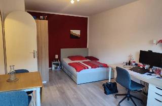 Wohnung kaufen in 76137 Karlsruhe, Karlsruhe - 1 Zimmer Wohnung mit Balkon in der Karlsruher Südstadt, ca. 34 m²