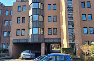 Wohnung kaufen in 40235 Grafenberg, Großzügig geschnittene 3-Zimmer Wohnung mit Balkon und Tiefgaragenstellplatz inDüsseldorf-Grafenberg