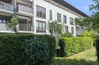 Wohnung kaufen in Feldstraße 239, 24106 Wik, 2,5-Zimmer Wohnung mit Garten, Garage & Aufzug in Kiel-Wik
