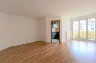 Wohnung mieten in 16356 Werneuchen, FREI ab 01.04.2026 - TOLLE WOHNUNG in SEEFELD | 3 Zimmer | gr. Balkon | EBK | TG-Stellplatz