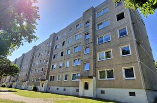 Sozialwohnungen mieten in Karl-Laux-Str. 21, 01219 Leubnitz-Neuostra, Smarter Wohnen: günstig geschnittene 3-Zimmer-Wohnung (WBS)