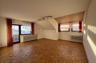 Wohnung mieten in 72510 Stetten, Wohnen mit Weitblick: Großzügige 3,5-Zimmer-DG-Wohnung ideal für Paare oder WG in Frohnstetten