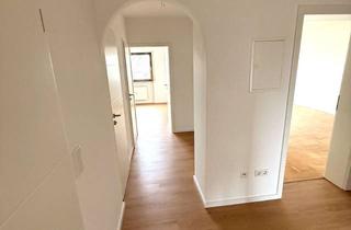 Wohnung mieten in Rotkappenweg 10, 91058 Tennenlohe, 3 Zimmer Wohnung in Erlangen-Tennenlohe