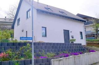 Einfamilienhaus kaufen in Stephanusstr., 56332 Lehmen, „Schönes freistehendes Einfamilienhaus in ruhiger Wohnlage“
