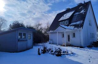 Haus mieten in Hohe Straße 75, 37520 Osterode, Einfamilienhaus in ruhiger Ortsrandlage mit großem Garten & Kamin in Osterode am Harz