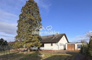 Einfamilienhaus kaufen in 64579 Gernsheim, Viel Platz zum Leben: Freistehendes Einfamilienhaus mit großem Garten und Doppelgarage in Gernsheim