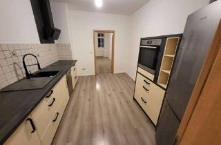 Wohnung mieten in Markt, 39435 Egeln, Sanierte 2 Zimmerwohnung mit großer Markeneinbauküche direkt am Marktplatz in Egeln