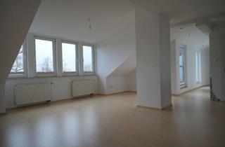 Wohnung mieten in Robert-Stolz-Straße 21, 67433 Neustadt, Charmante 4-Zimmer Dachgeschosswohnung in Neustadt a.d. Weinstraße Kernstadt