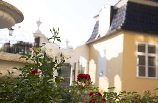Immobilie mieten in Einsiedelstr. 10, 23554 St. Lorenz Nord, Charmantes Torhaus in historischer Schlossanlage