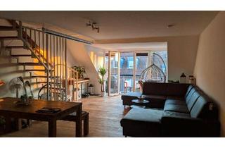 Wohnung kaufen in 45473 Mülheim, Mülheim an der Ruhr - Helle 3-Zimmer Dachgeschoss Maisonette Wohnung mit 84 qm