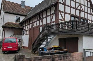 Haus kaufen in 35644 Hohenahr, Hohenahr - Wohnhaus mit Scheune und Hebebühne in Hohenahr