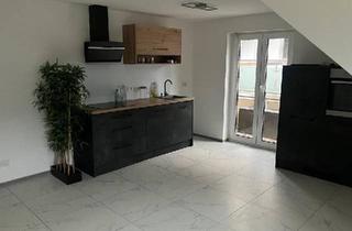 Wohnung kaufen in 76593 Gernsbach, Gernsbach - Schöne 2 Zimmer Wohnung mit Balkon in ruhiger Lage in Gernsbach