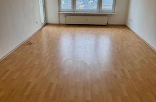 Wohnung kaufen in 64646 Heppenheim, Heppenheim (Bergstraße) - Heppenheim - Wohnen, wo andere Urlaub machen! 2 ZKB, LOGGIA