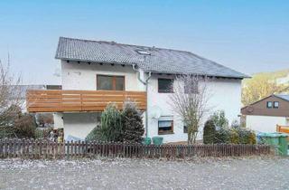 Haus kaufen in 35043 Marburg, Marburg - Wohnen am Waldrand - Sanierte Eigentumswohnung mit Balkon, Garten und Garage in Marburg-Cappel