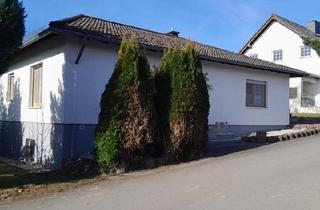Haus kaufen in 54533 Bettenfeld, Bettenfeld - Bungalow mit 160qm Wohnfläche zu , neu gestrichen !!!