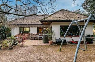 Einfamilienhaus kaufen in 14089 Berlin, Berlin - Beliebte Wohnlage - Bungalow in Berlin-Kladow