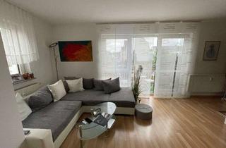 Wohnung kaufen in 90513 Zirndorf, KAPITALANLAGE: Gepflegte Maisonettwohnung mit separatem Eingang, Balkon und eigenem Stellplatz