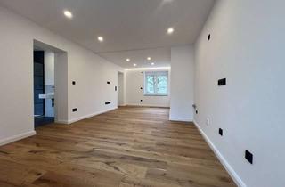 Wohnung kaufen in 86199 Göggingen, Lichtdurchflutete 2-Zimmer-Wohnung mit luxuriöser Ausstattung und privater Terrasse