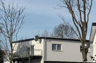 Wohnung mieten in In Der Au 19a, 50171 Kerpen, Helle 2-Zimmer Dachgeschosswohnung in Kerpen Blatzheim