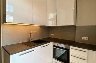 Wohnung mieten in Dr. Friedrichs Ring 55, 08056 Zwickau, Zeitlose Eleganz trifft modernen Komfort: Ihr sanierter Altbau-Traum